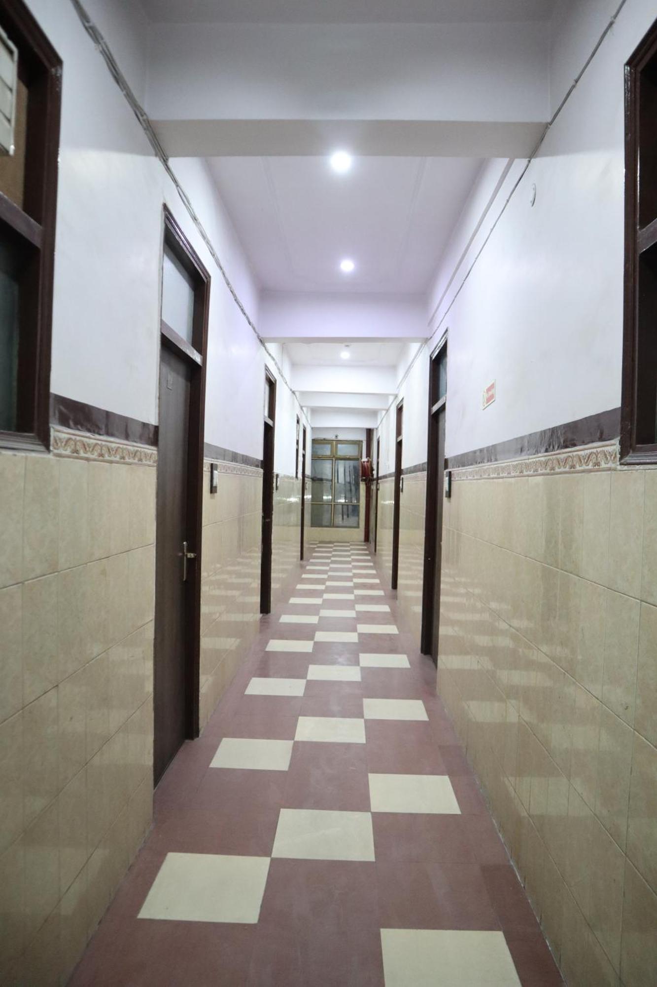 Hotel P R Palace Lucknow Extérieur photo