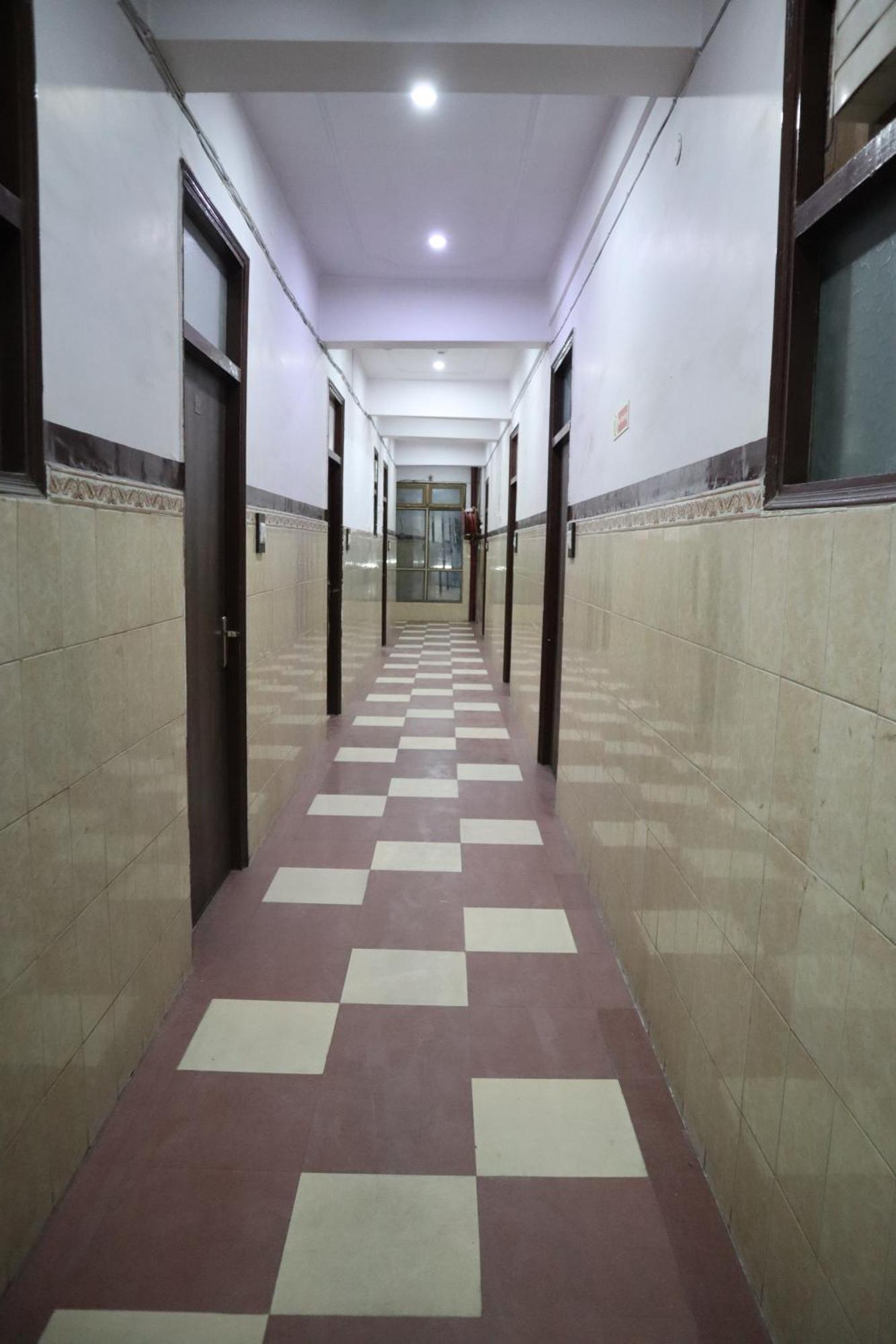 Hotel P R Palace Lucknow Extérieur photo